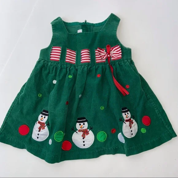 green emerald velvet dress Amazon.com: Eadrioss Infant Baby Girl Christmas Outfit Star Flower Green  Tutu Christmas Dress Romper Newborn Christmas Clothes Dress (Green, 0-3  Months): Clothing, Shoes & Jewelry main image 1